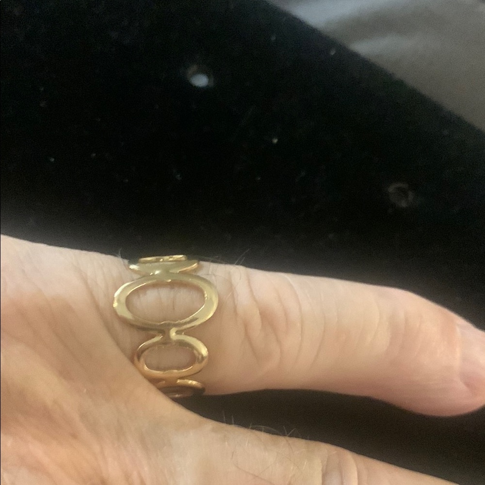 Elegant Gold Ring Bogo